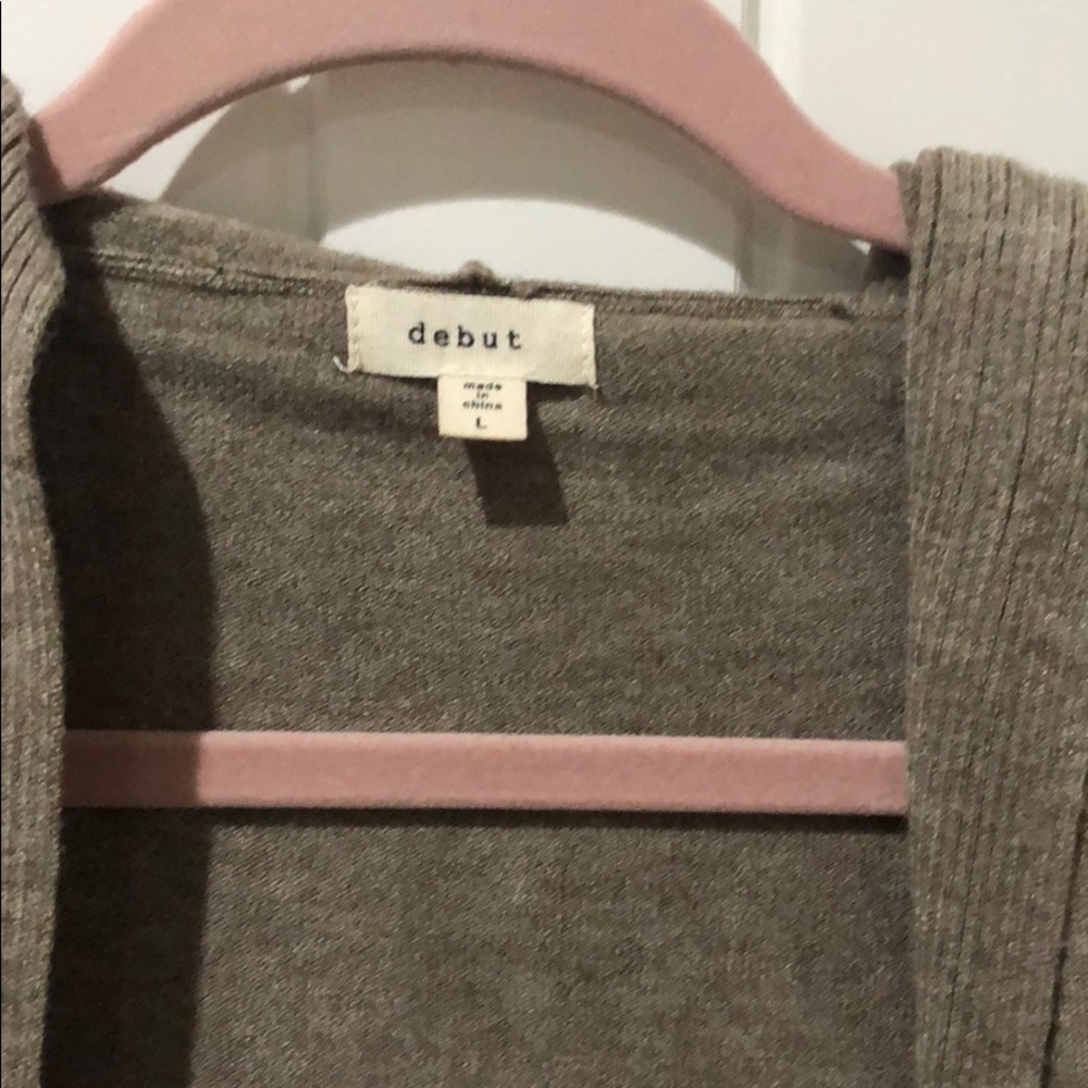 Cardigan - Picture 2 of 6